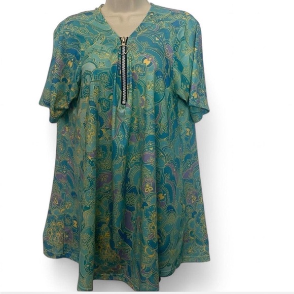 Tops - Printed Zip‎ Up Top